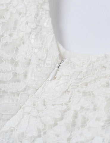 Tüll-Spitzenkleid mit Schleife