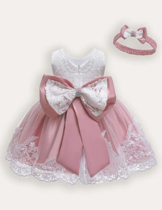 Tüll-Spitzenkleid mit Schleife
