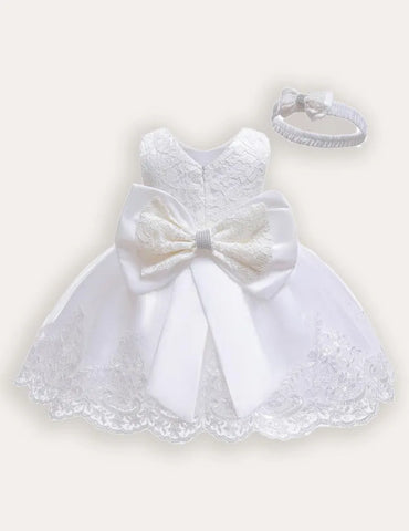 Tüll-Spitzenkleid mit Schleife
