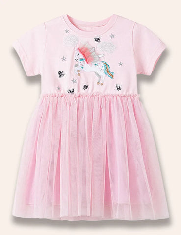 Abito in tulle con paillettes applicati con unicorno volante