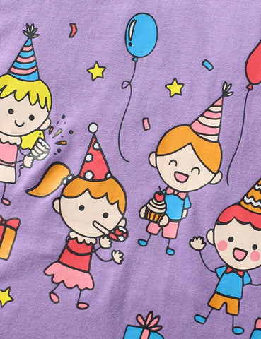 Conjunto de camiseta estampada de celebración de fiesta