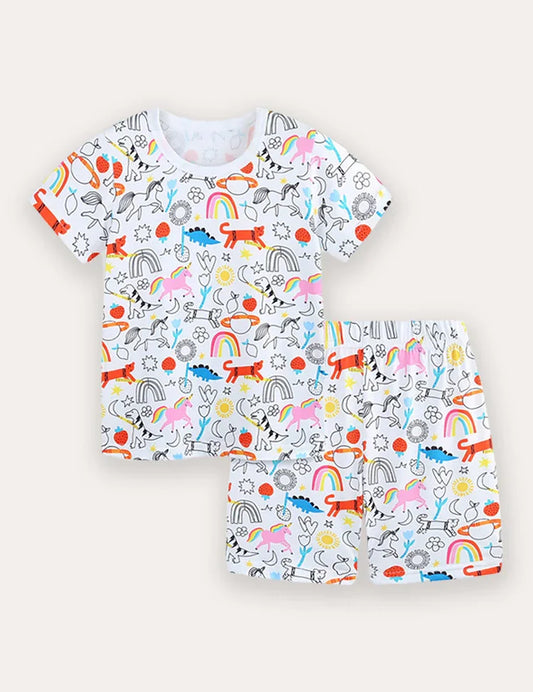 Conjunto de camiseta de manga corta y pantalones cortos con estampado de unicornio