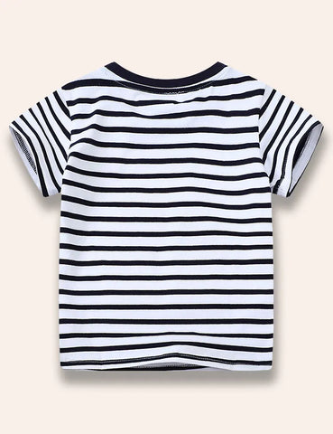 Wild Animal Friend Appliqué T-Shirt