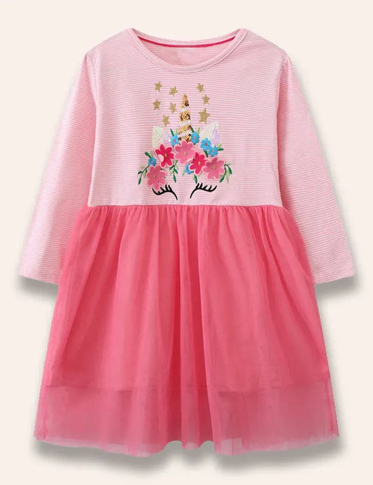 Gestreiftes Tüllkleid mit paillettenbesetztem Einhorn