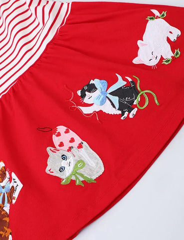 Süßes Kleid mit Kätzchen-Applikation und Streifen