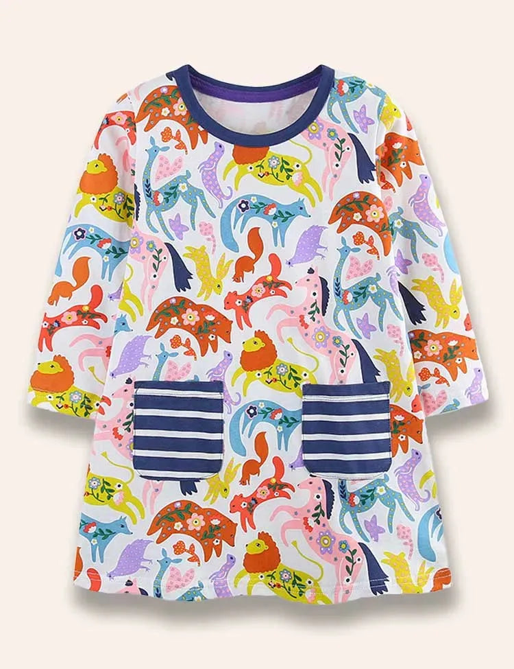 Kleid mit Cartoon-Tieraufdruck