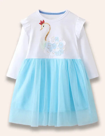 Abito in tulle con paillettes e cigno