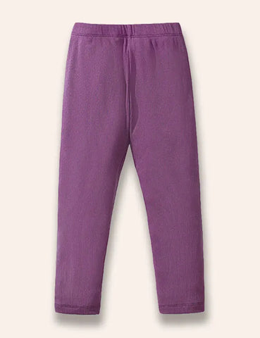 Conjunto de sudadera con apliques vegetales