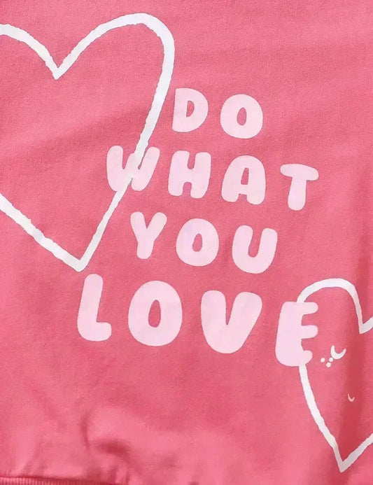 Conjunto de sudadera con estampado de corazones