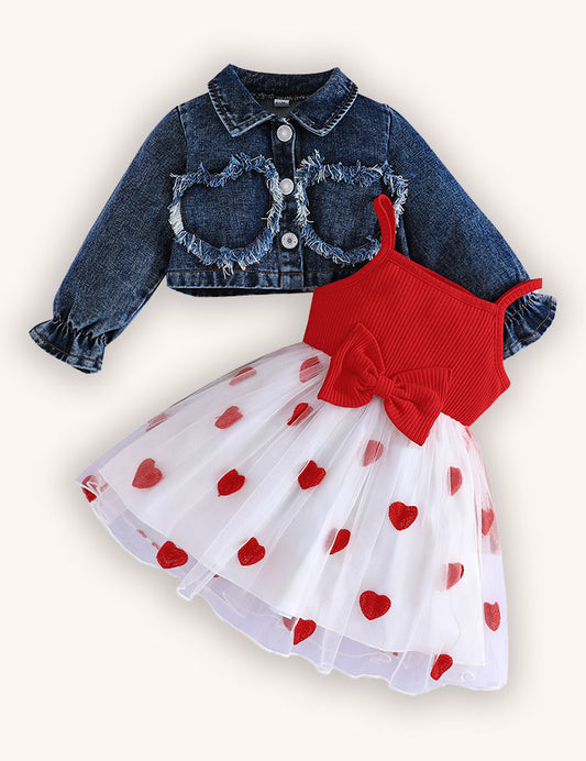 Chaqueta vaquera Love de San Valentín + vestido Love