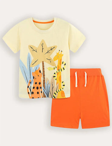 Conjunto camiseta manga corta y shorts animal print
